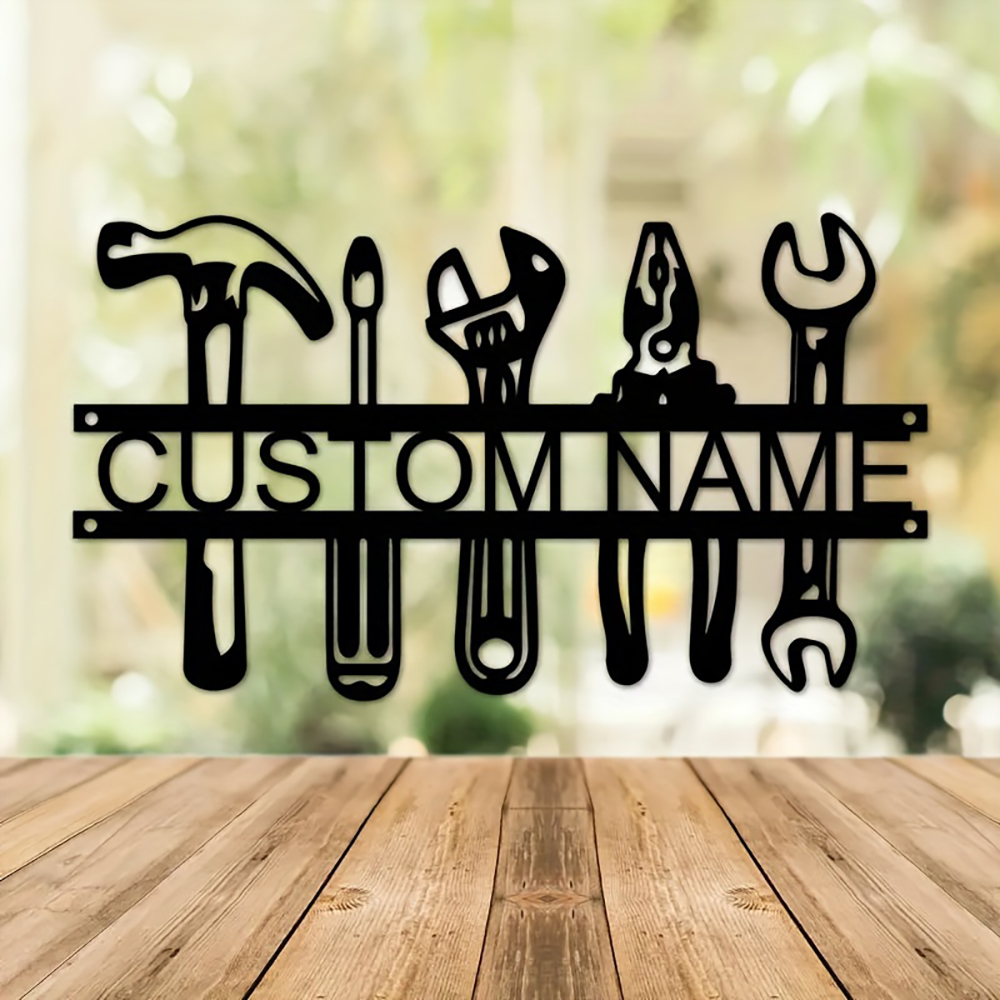 Workshop Tools With Name - Personalizowany Znak Ścienny w Stylu Industrialnym
