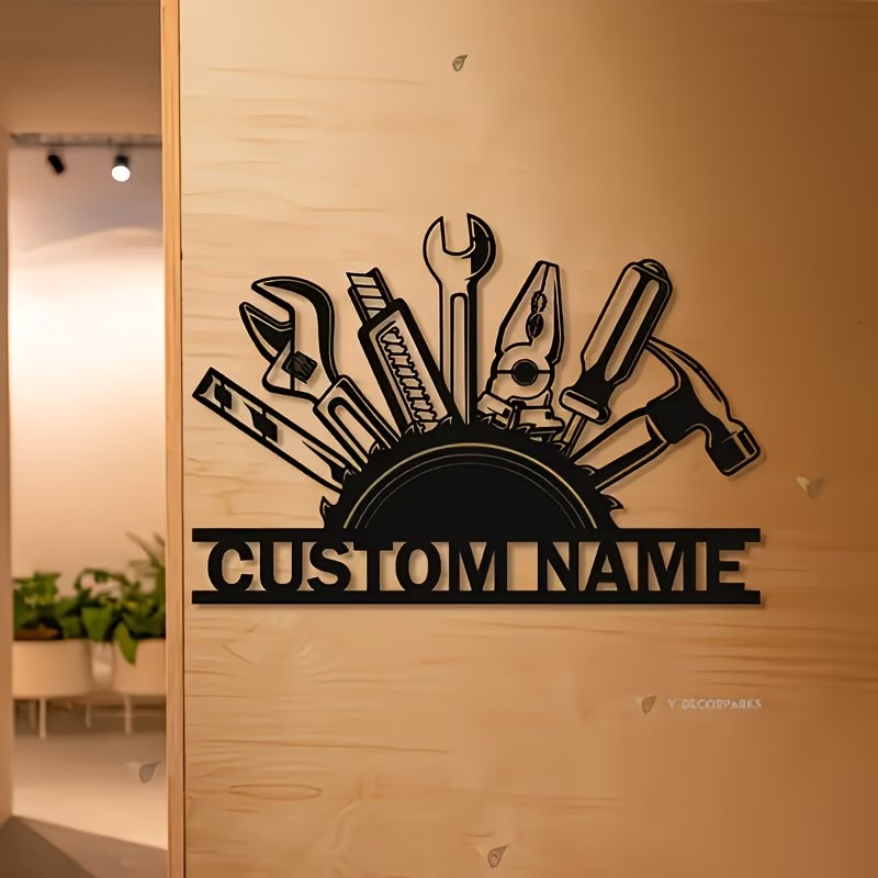 Metalowa dekoracja ścienna z m – Workshop Tools With Name recenzja i cena